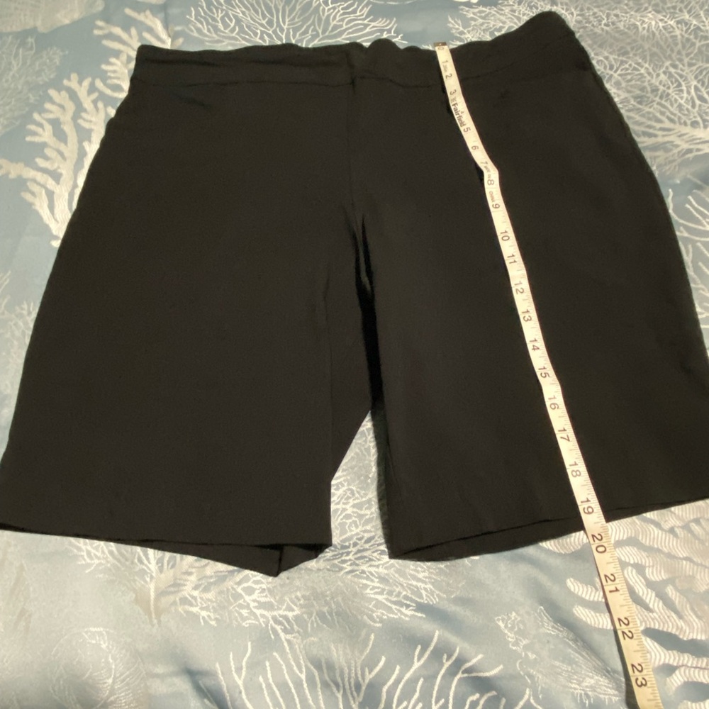 Time and Tru Black Shorts